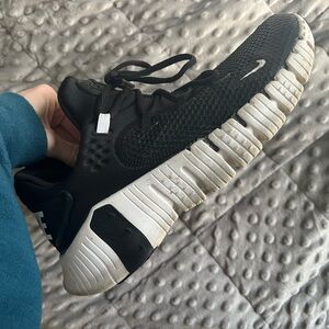 Nike Metcon Black and White Running Shoe